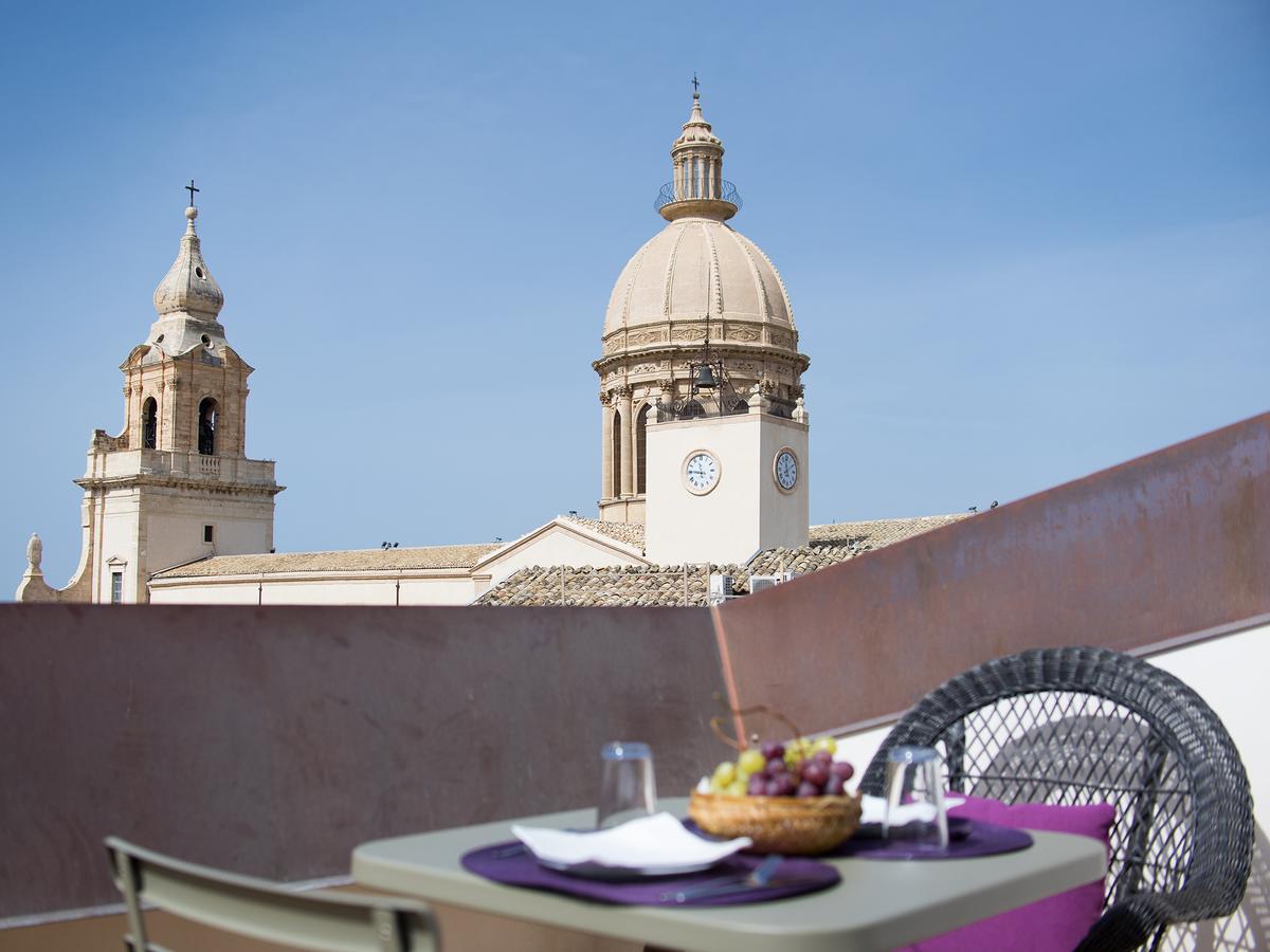 Palazzo Melfi Hotel 4*